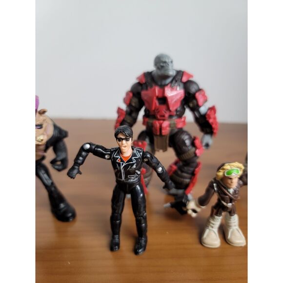 Action Figure Lot #A35 - Picture 3 of 11